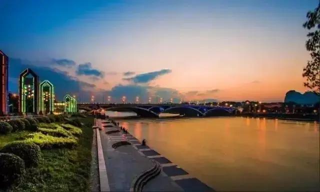 11月19日桂林交通临时大调整！漓江桥上海路中山南路桂阳公路交通管制