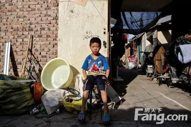 城乡结合部近千出租大院清拆 外来人口将落脚