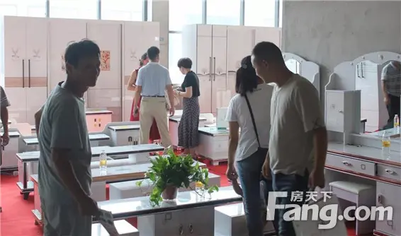 最后一天！错过不再！中原佳海第一届家具展！