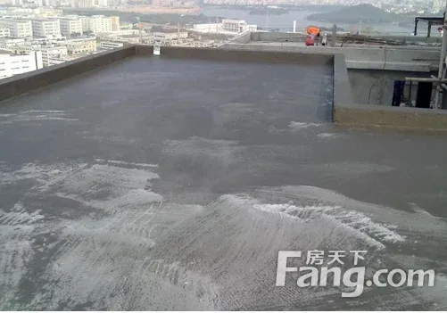 屋顶漏水怎么处理