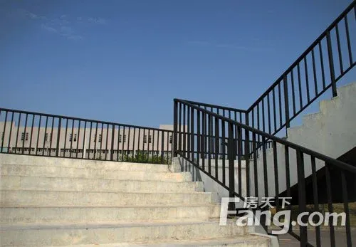 室外栏杆的高度规范和价格