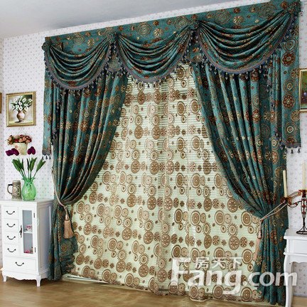 欧式客厅窗帘颜色搭配技巧有哪些 欧式客厅窗
