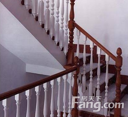 住宅楼梯栏杆做法不锈钢楼梯扶手做法图片13