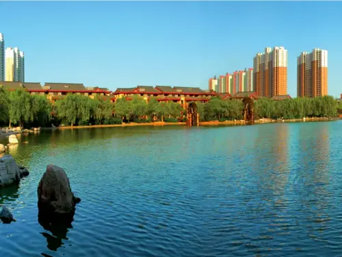 下一层;花园洋房:四层半.卓达太阳城,2000万平方米盛世远景, 高清图片