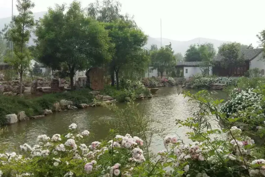 秀兰山庄生态园项目实景图(2016.5)-保定搜房网