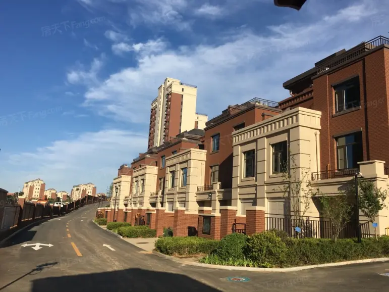 金地首府别墅沿街实景20160625-烟台搜房网