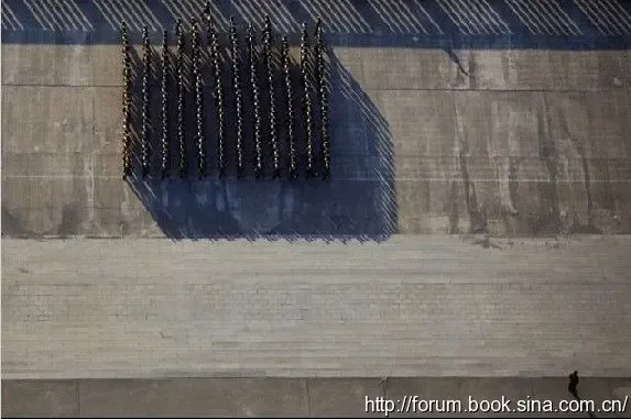 <em>朝鲜90后美女</em>接受采访 看真正的朝鲜人民生活