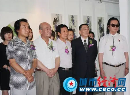 五位书画家合影(从左至右依次为:夏柏森,阎玉申,宋宜春,漠公,刘西古)