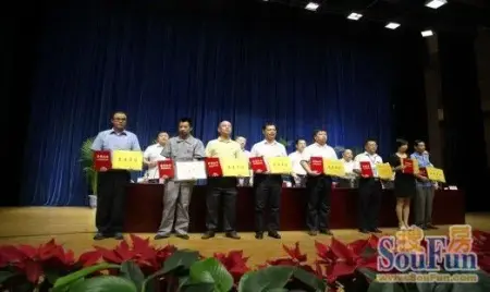 全面提升城中村和棚户区改造项目建设工程管理