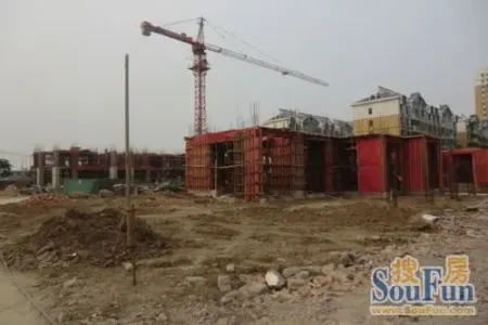 宿州市总工会领导到农房名宿华府项目建设工