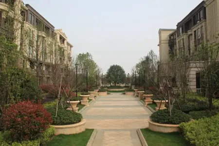 华润橡树湾小区绿化实景高清组图_高清组图-南昌手机
