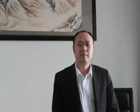 源川房产吴袁川:经纪行业应加强企业培训 提高综合素质