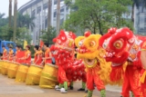 江门万达广场开工奠基典礼 醒狮队迎宾表演