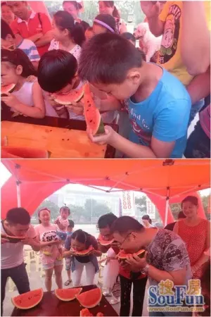 吃西瓜比赛的活动现场