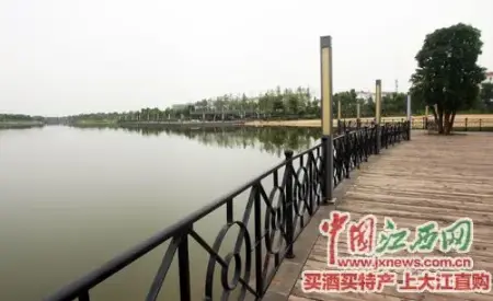 公园邓小勇奔腾:6月23日记者获悉南昌市新建县望城电路滨水湿地记者报道x40新区图片