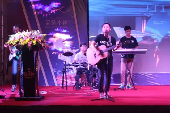 乐队表演