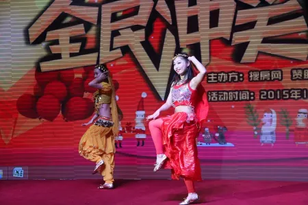 千人齐聚这场最好玩的跨年盛会,现场冲关激情四射,文艺节目亮点