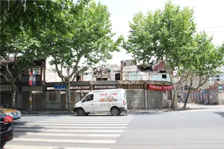 揭秘"沉睡的街坊"杨浦15万平旧改任重而道远