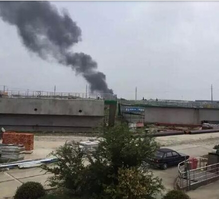 突发:苏州昆山巴城镇一工厂发生爆炸致2死3伤